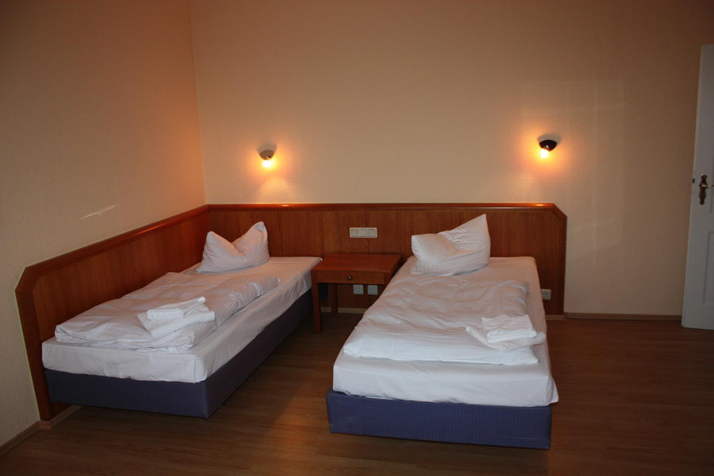 Hotel Stubenberg Gernrode  Phòng bức ảnh